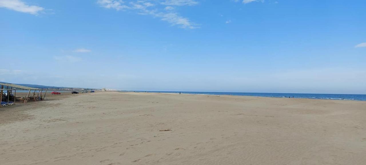 Gruissan Holidays Экстерьер фото