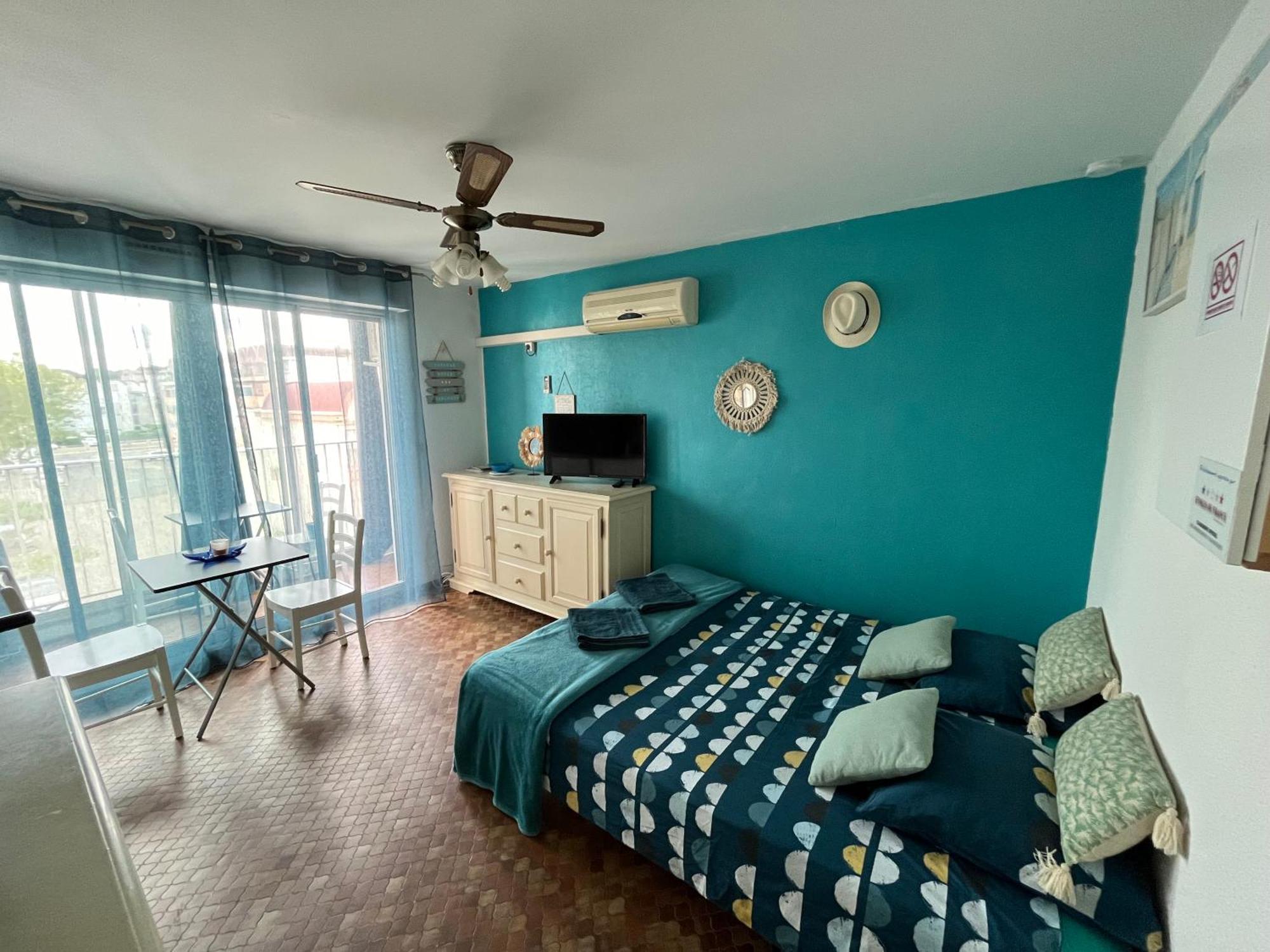 Gruissan Holidays Экстерьер фото